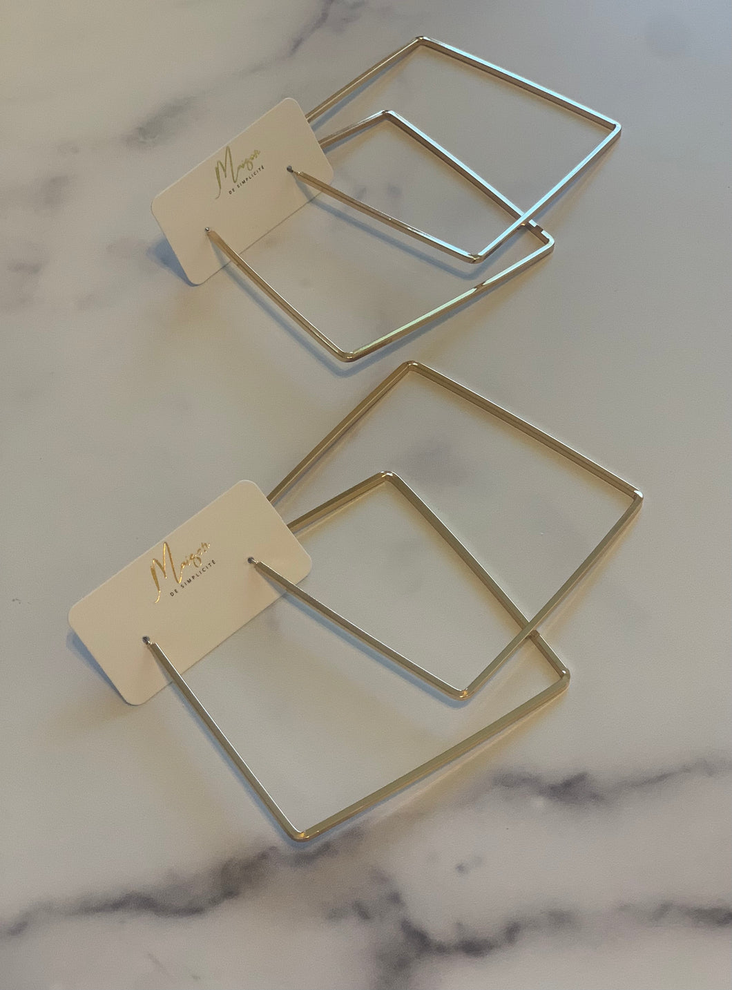 Square Hoops | Gold